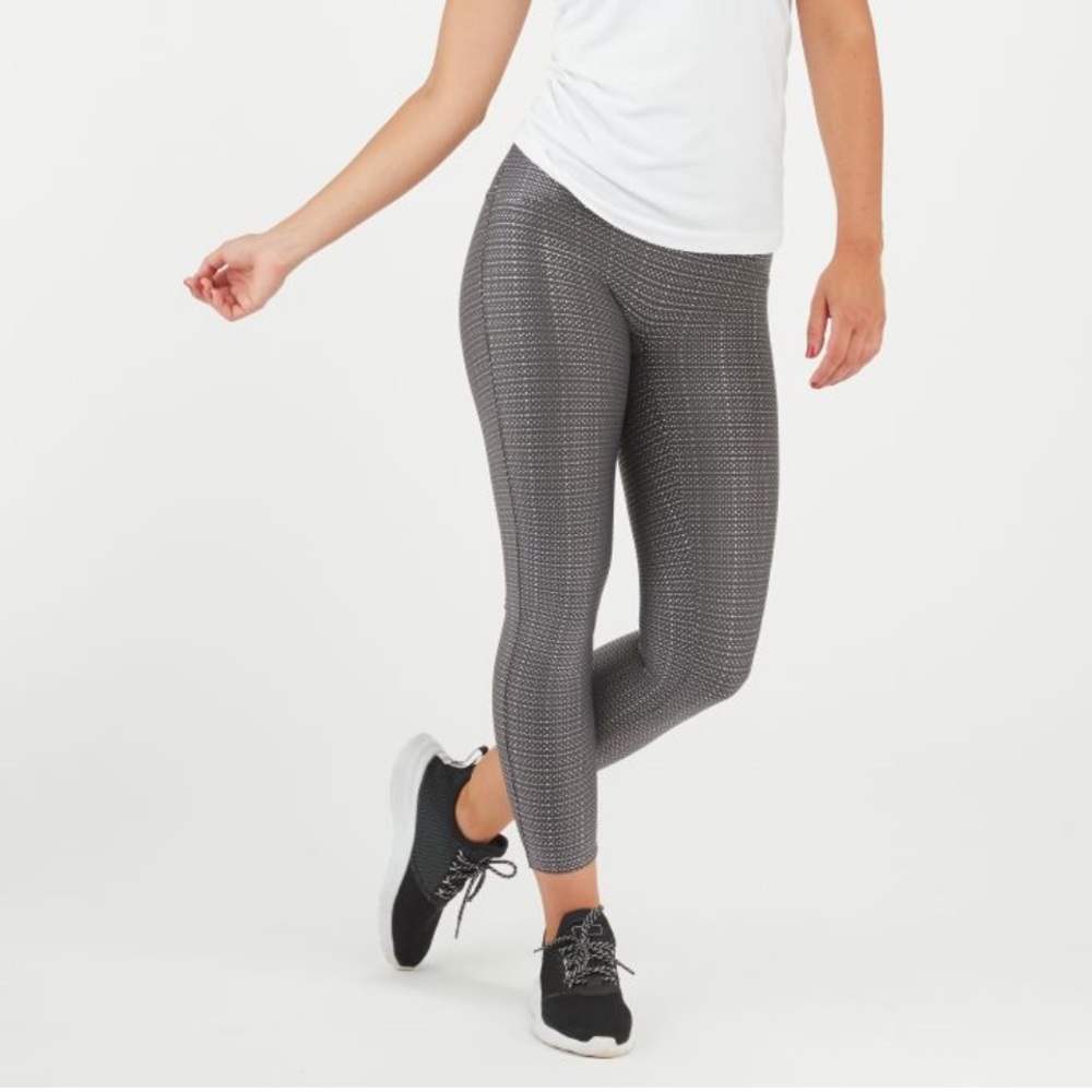 NWT Spanx Best Selling Workout Leggings!